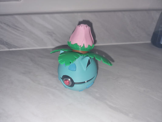 Ivysaur Inspired Pokemon pokeball