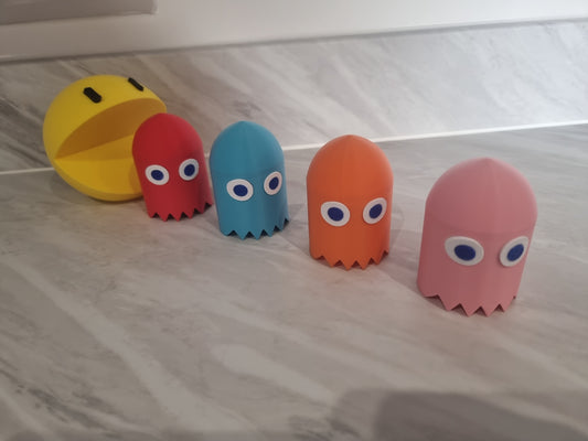 Retro Pacman set.
